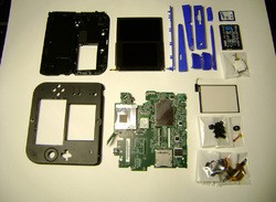 Here's What The Nintendo 2DS Looks Like With Its Clothes Off